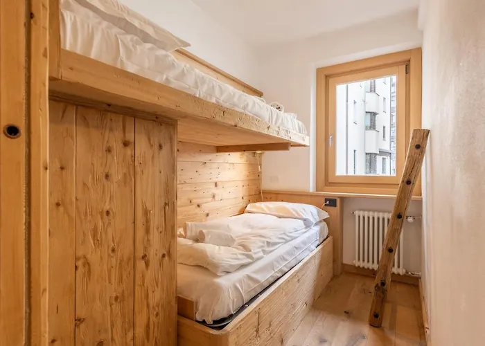 Casa Olimpia * 科尔蒂纳丹佩佐